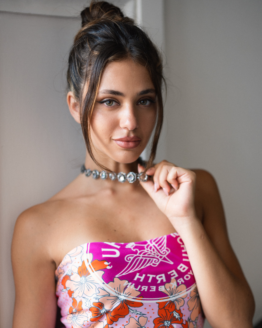 Modella foulard Sofia